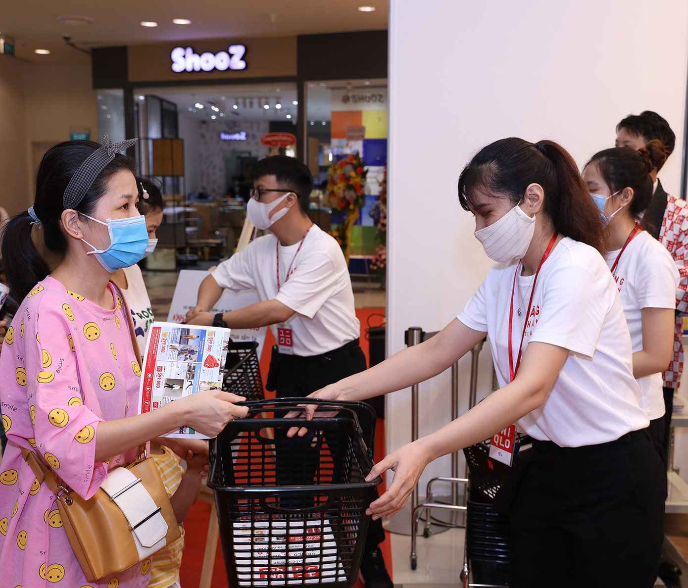 Trải nghiệm cửa hàng thời trang lớn thứ 3 dành cho giới trẻ tại Việt Nam ảnh 7