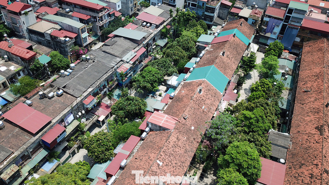 Sống trong sợ hãi ở dãy nhà tập thể mặt phố Lê Hồng Phong ảnh 14