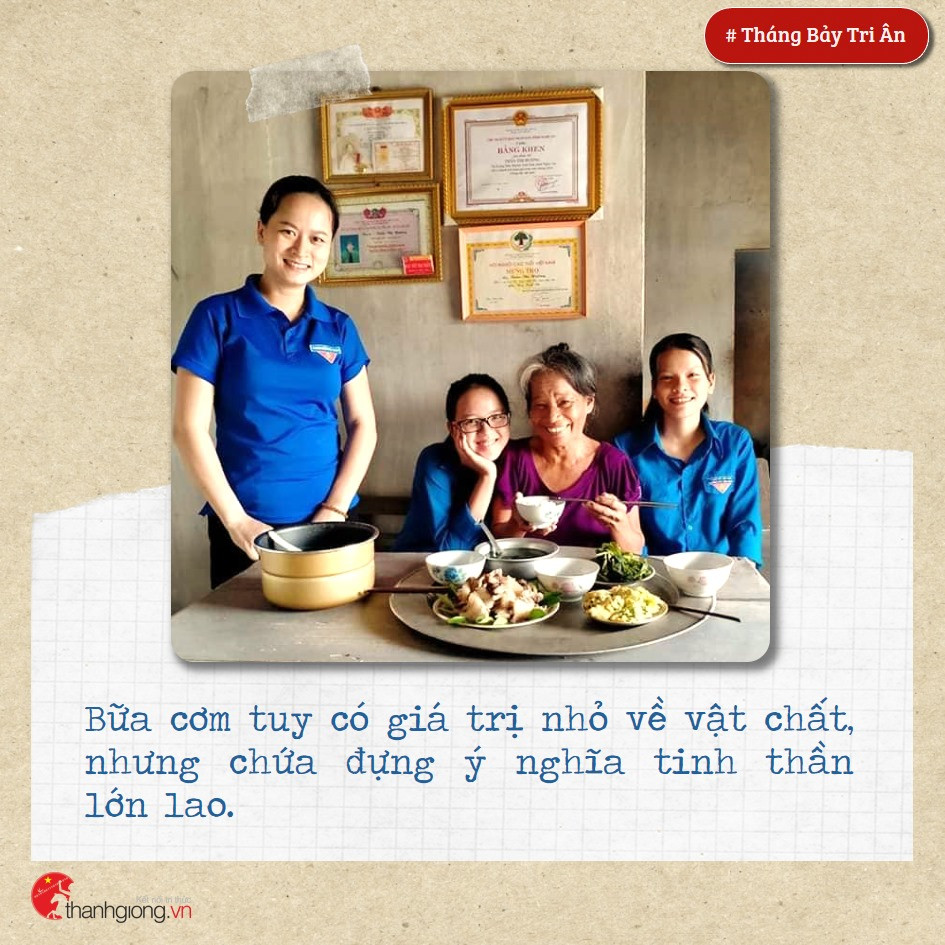 Tháng Bảy tri ân: Những bữa cơm cùng màu áo xanh nghĩa tình ảnh 1