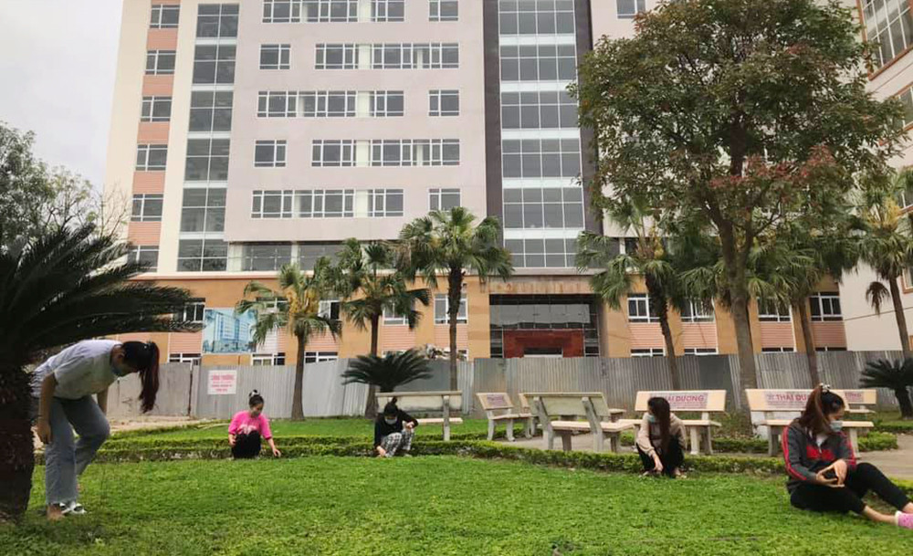 Lưu học sinh Lào tình nguyện ở lại ăn Tết Việt cùng người dân Hải Dương chống dịch ảnh 2