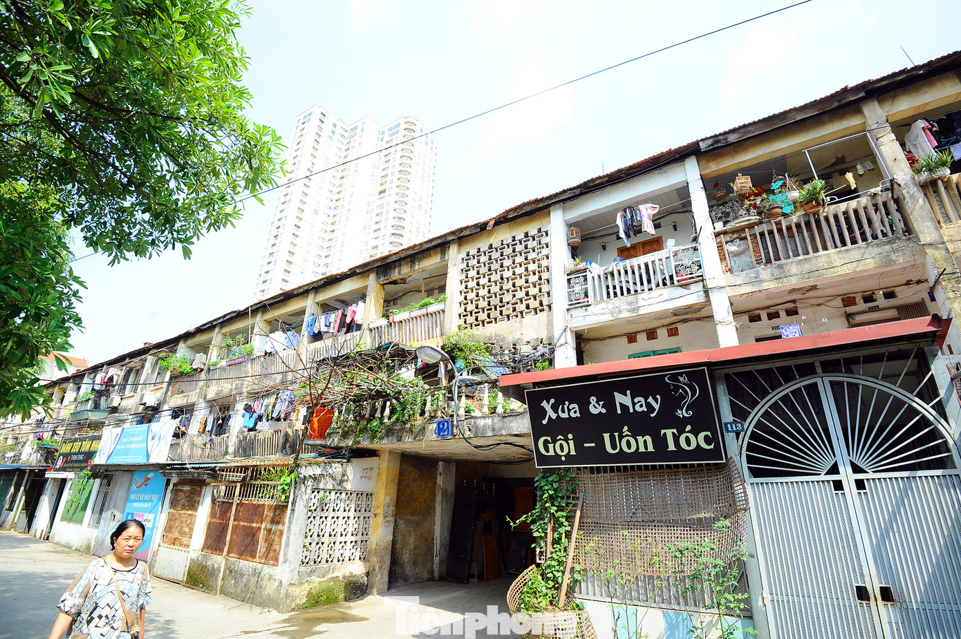 Sống trong sợ hãi ở dãy nhà tập thể mặt phố Lê Hồng Phong ảnh 3