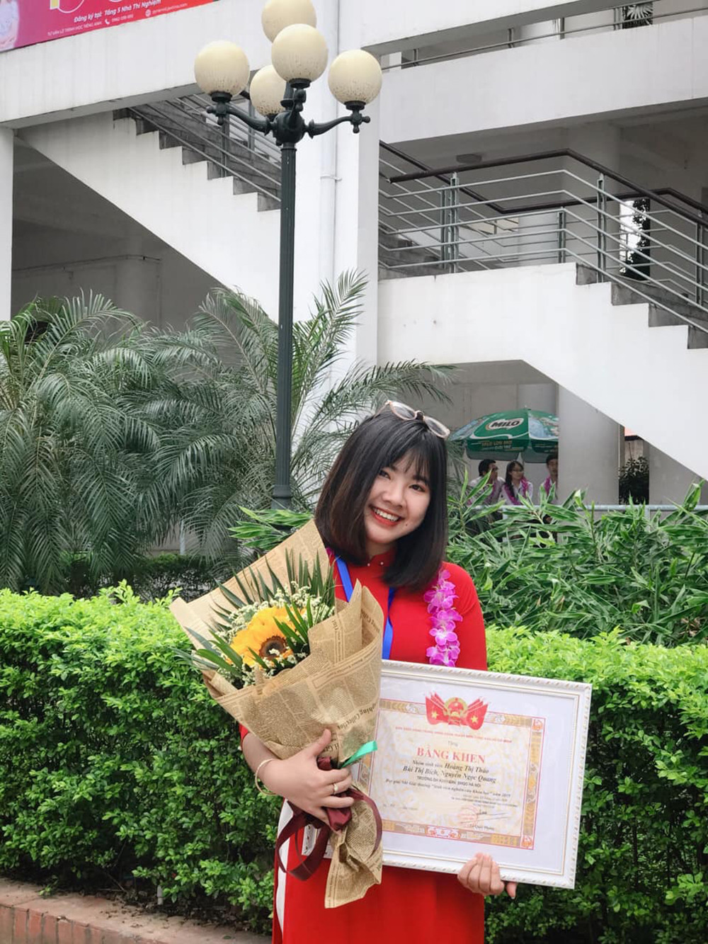 Phó Chủ tịch Hội sinh viên xinh đẹp học siêu giỏi, đam mê nghiên cứu khoa học, tranh biện ảnh 4