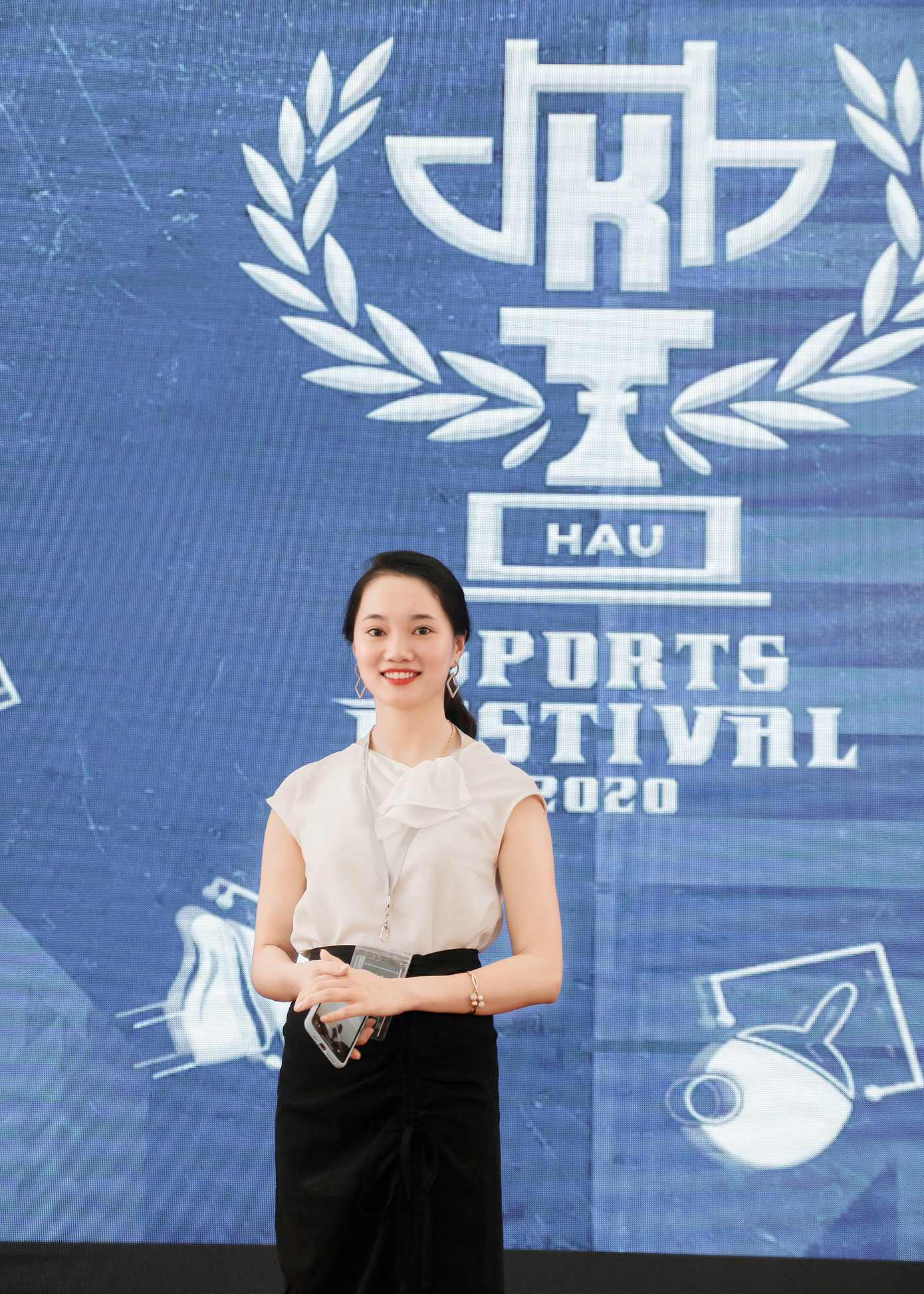 Phó Chủ tịch Hội Sinh viên cực xinh, siêu giỏi ảnh 5