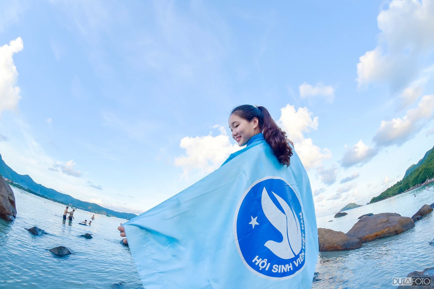 Phó Chủ tịch Hội Sinh viên cực xinh, siêu giỏi ảnh 3