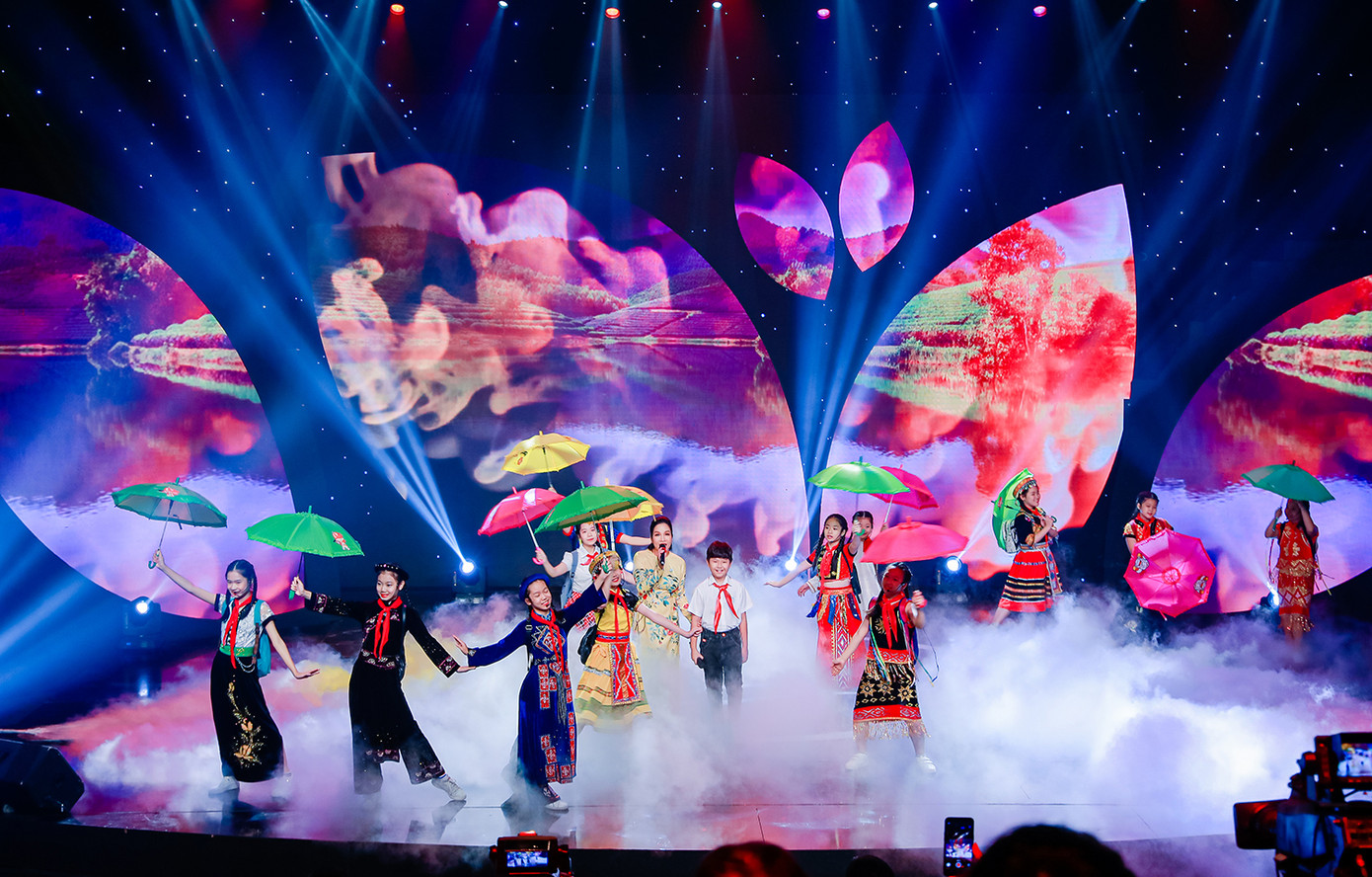 5 năm gieo hạt của chương trình “Cặp lá yêu thương“ ảnh 2