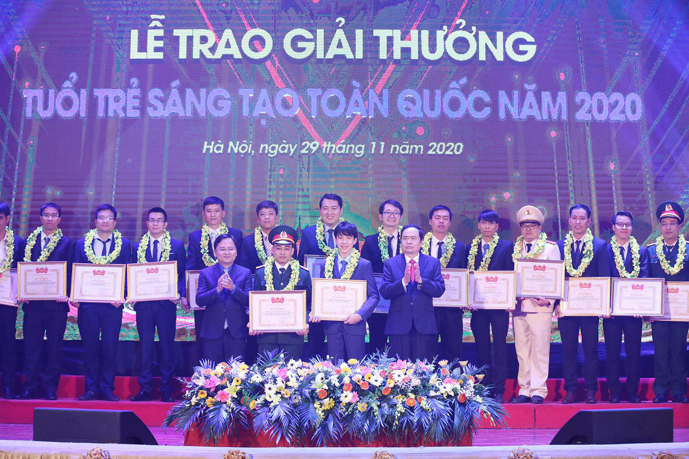 Giải thưởng “Tuổi trẻ sáng tạo” trao cho 37 công trình thanh niên ảnh 4