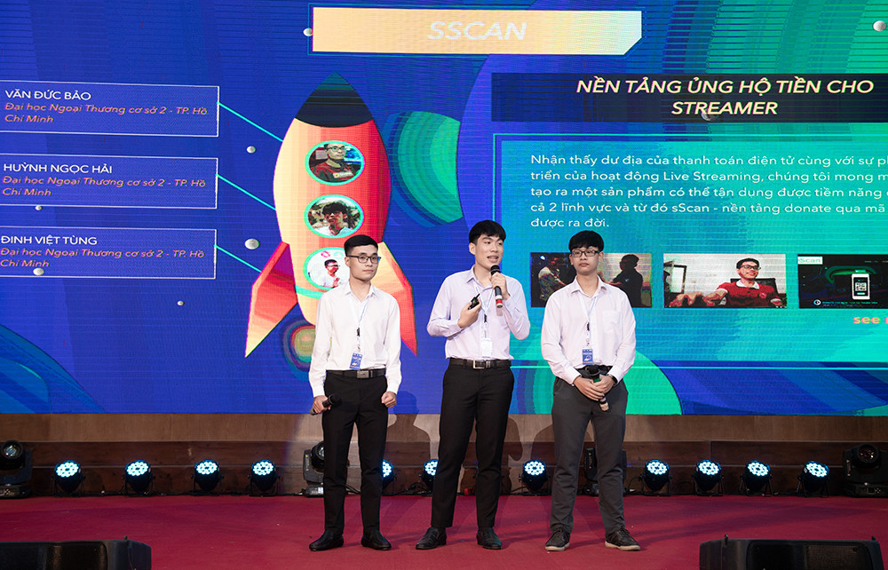 Ba sinh viên trường ĐH Ngoại thương giành giải Nhất “Kỹ năng tài chính 2020“ ảnh 4