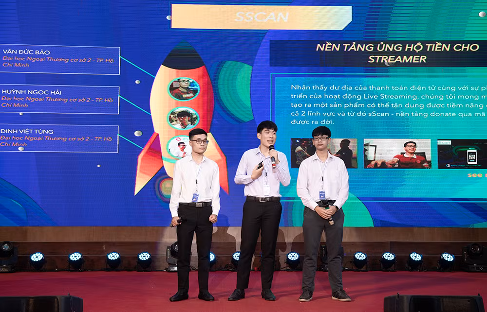 Ba sinh viên trường ĐH Ngoại thương giành giải Nhất “Kỹ năng tài chính 2020“ ảnh 4