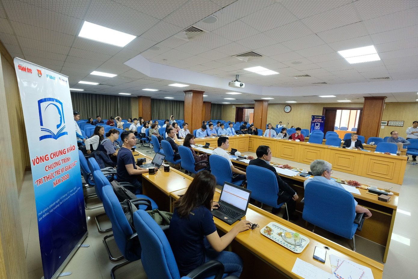 15 công trình tranh tài tại Chung khảo Chương trình “Tri thức trẻ vì giáo dục” ảnh 1