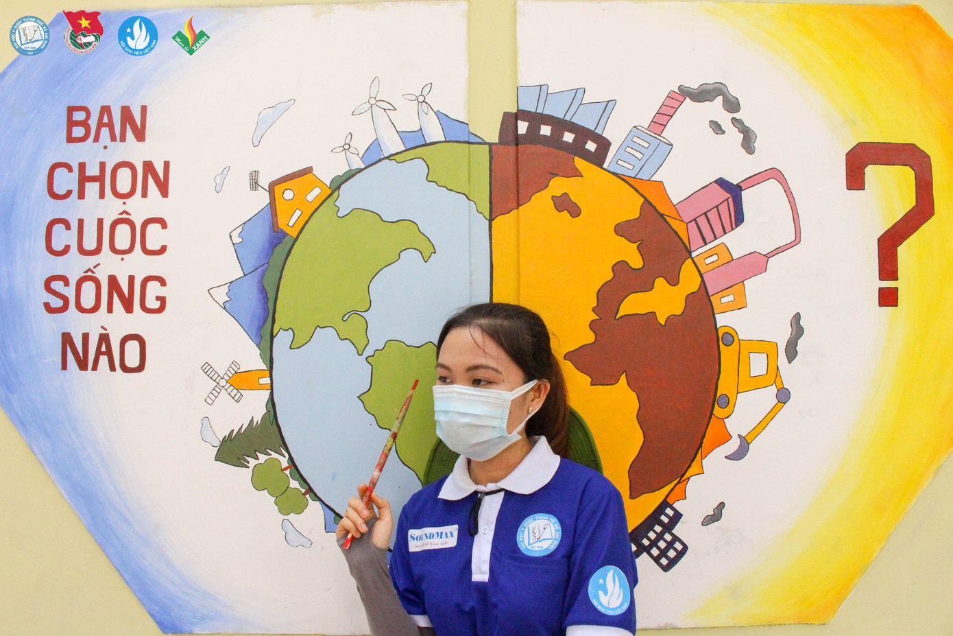 “Chiến sĩ áo trắng” xuất hiện trong chiến dịch “phủ xanh” ký túc xá ảnh 5