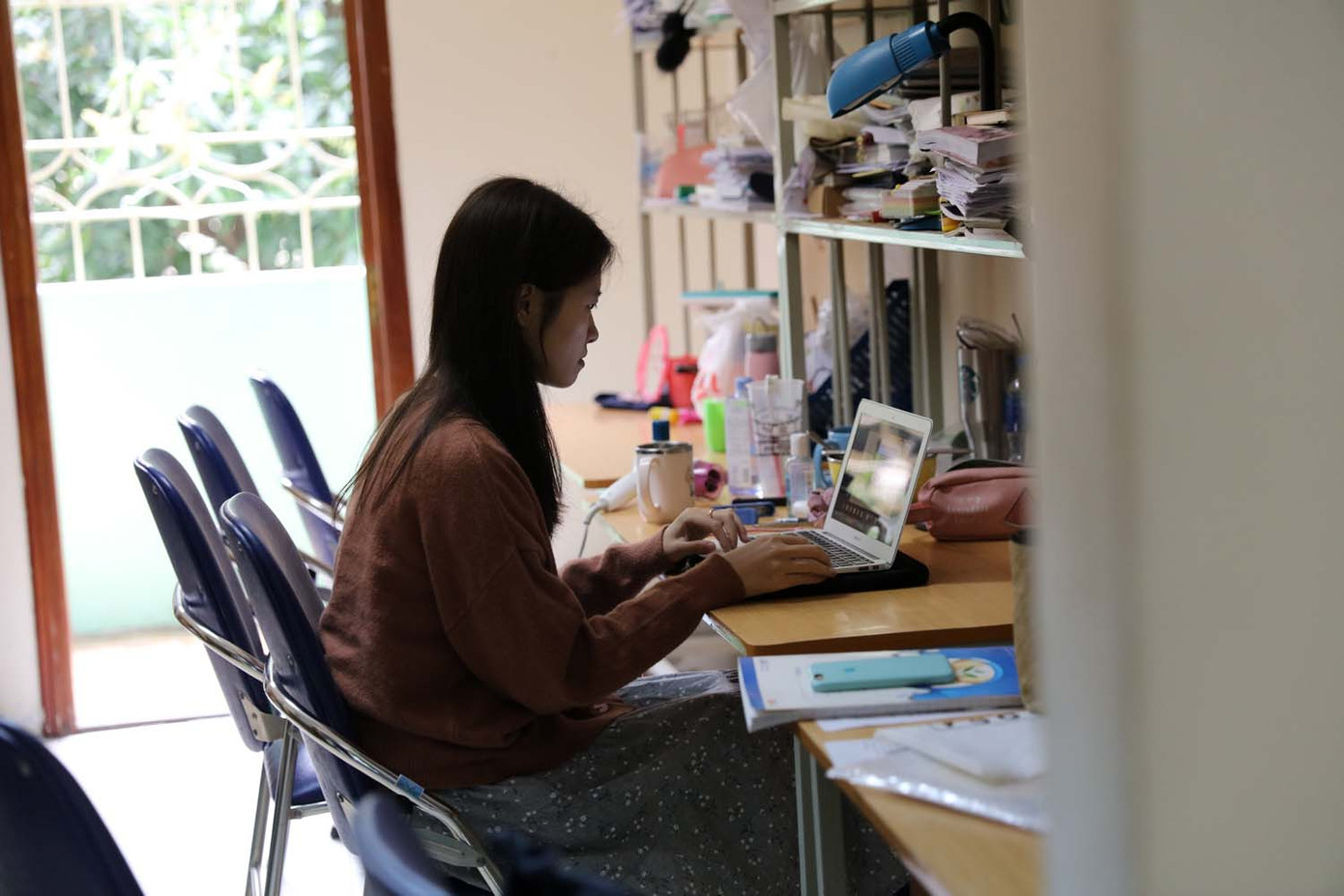 Sinh viên ĐHQG Hà Nội tránh dịch trong kí túc xá ảnh 6