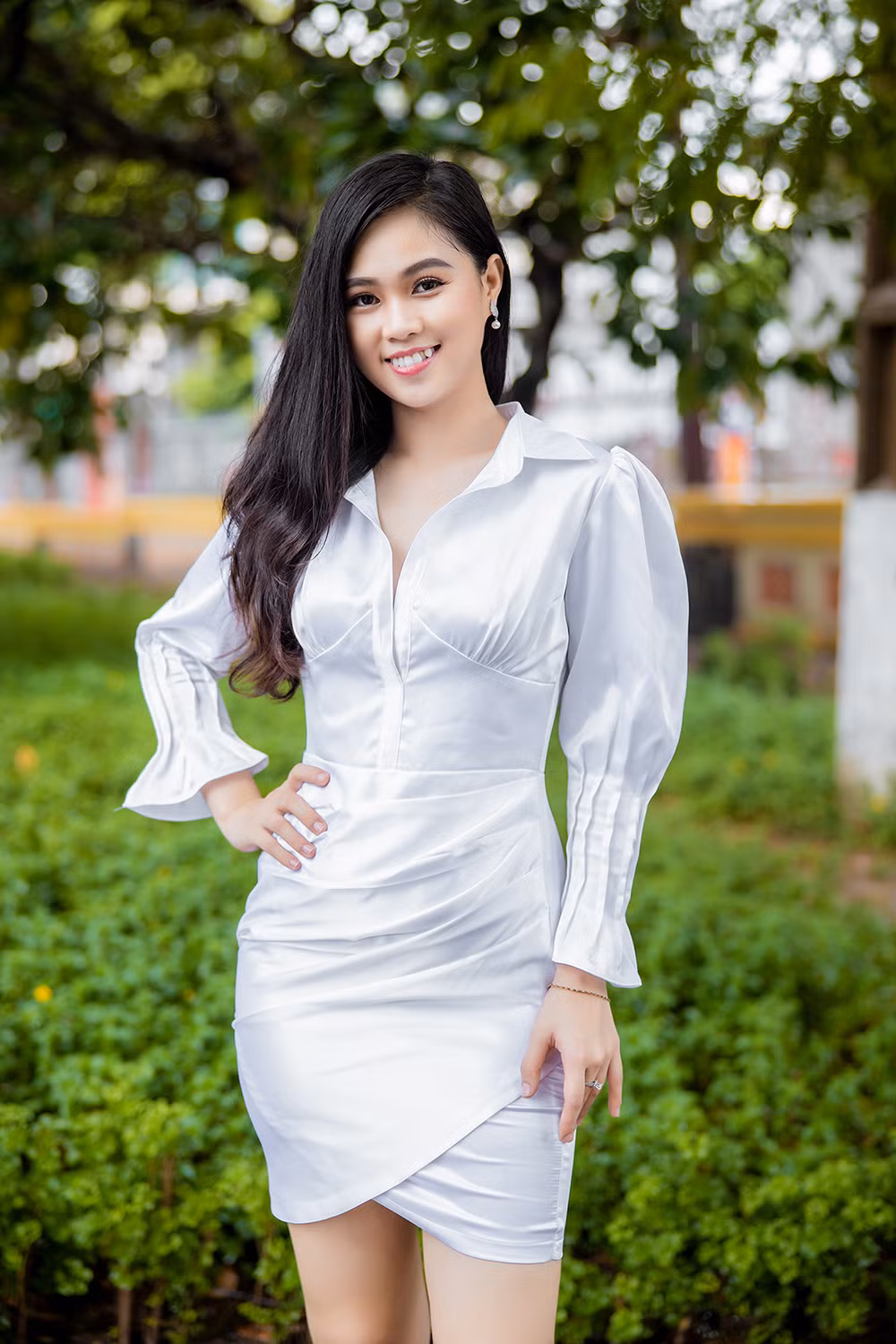 18 tuổi Hoa khôi Sinh viên từng bán trà sữa và đi dạy thêm ảnh 6
