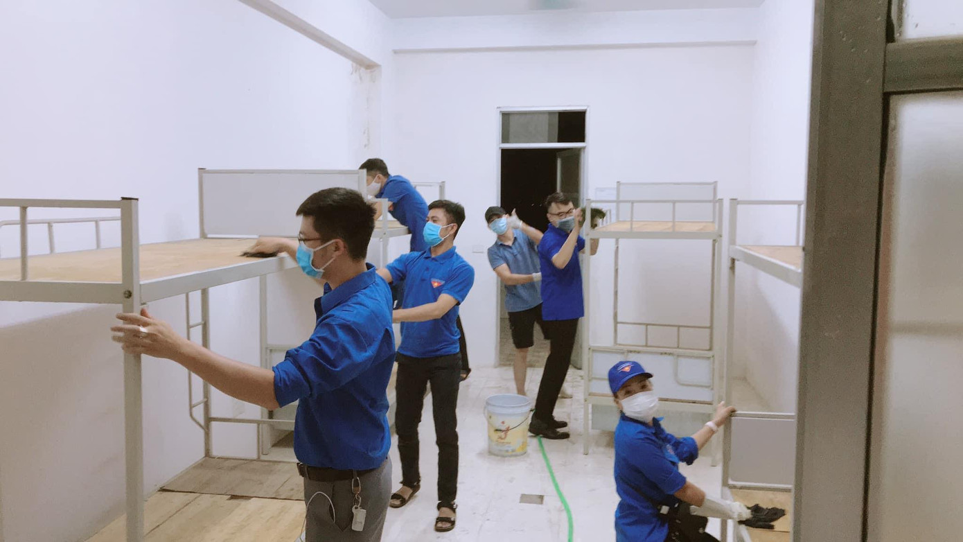 Sinh viên Hải Dương tình nguyện hỗ trợ phòng, chống dịch COVID-19 ảnh 1