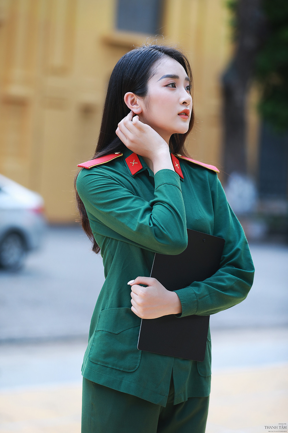 Nữ sinh viên trường ĐH Văn hóa Nghệ thuật Quân đội có gương mặt đẹp như minh tinh ảnh 9