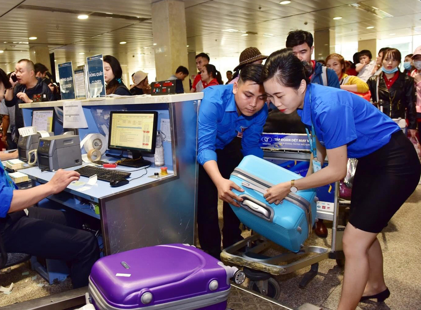 Anh chàng lớp trưởng điển trai chuyên đi “săn” giải thưởng ảnh 7