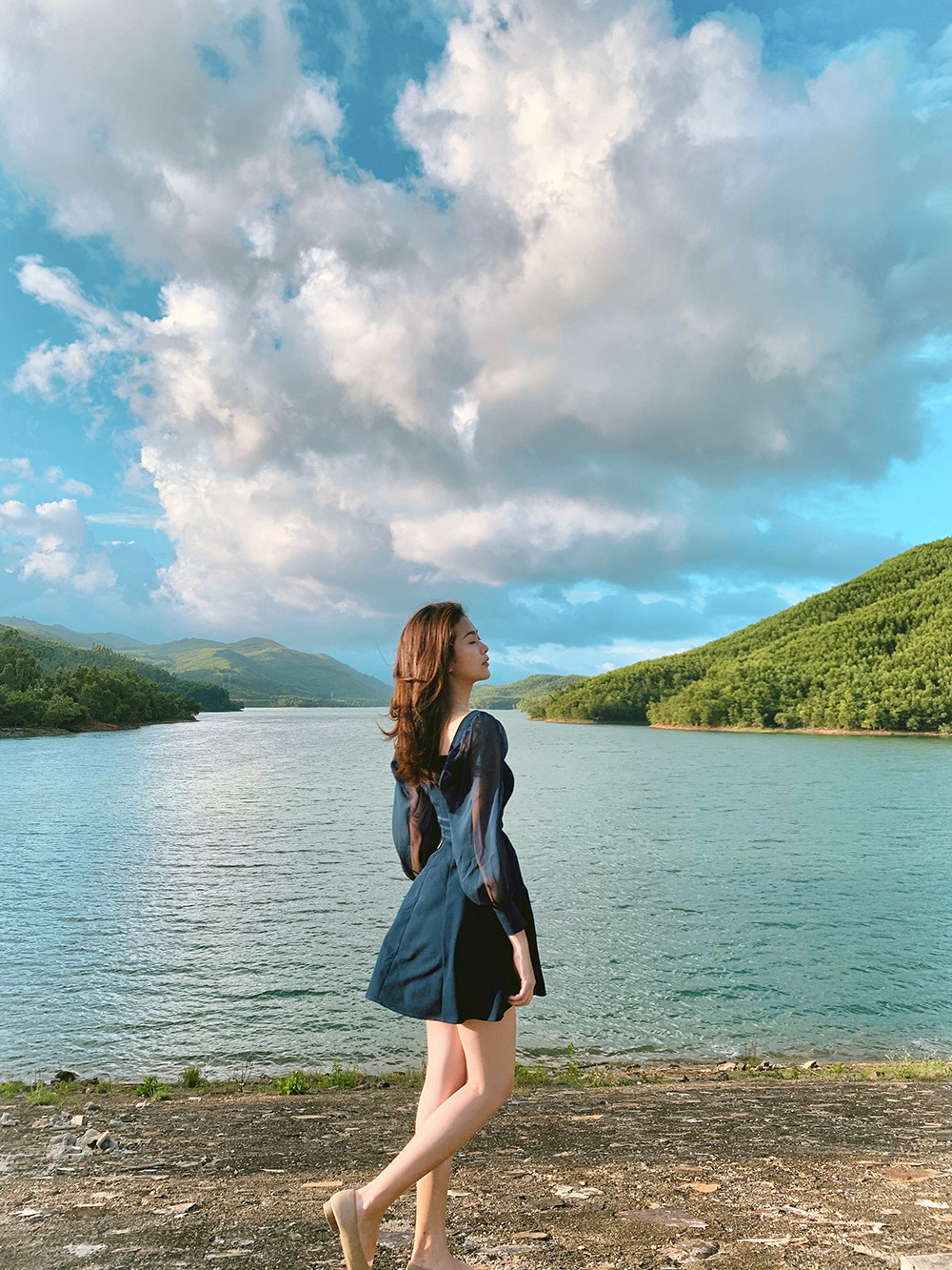 Á khôi Sinh viên sở hữu vòng eo vạn người mê ảnh 6