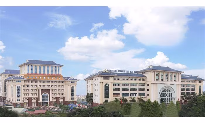 Buộc thôi học đối với hơn 3.400 sinh viên trường ĐH Kinh doanh và Công nghệ Hà Nội ảnh 1