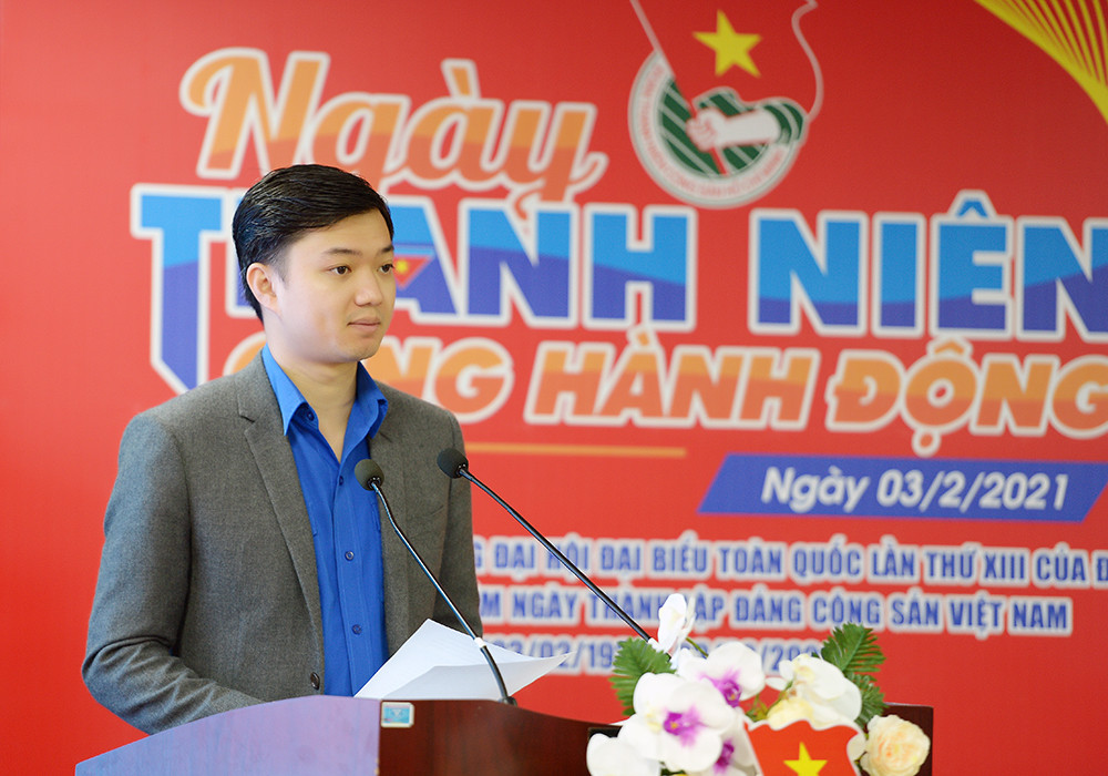 Thanh niên cùng hành động chào mừng 91 năm thành lập Đảng quang vinh ảnh 1