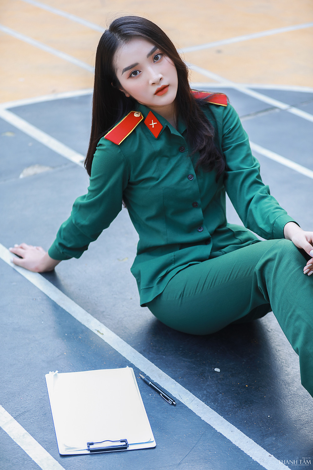 Nữ sinh viên trường ĐH Văn hóa Nghệ thuật Quân đội có gương mặt đẹp như minh tinh ảnh 3