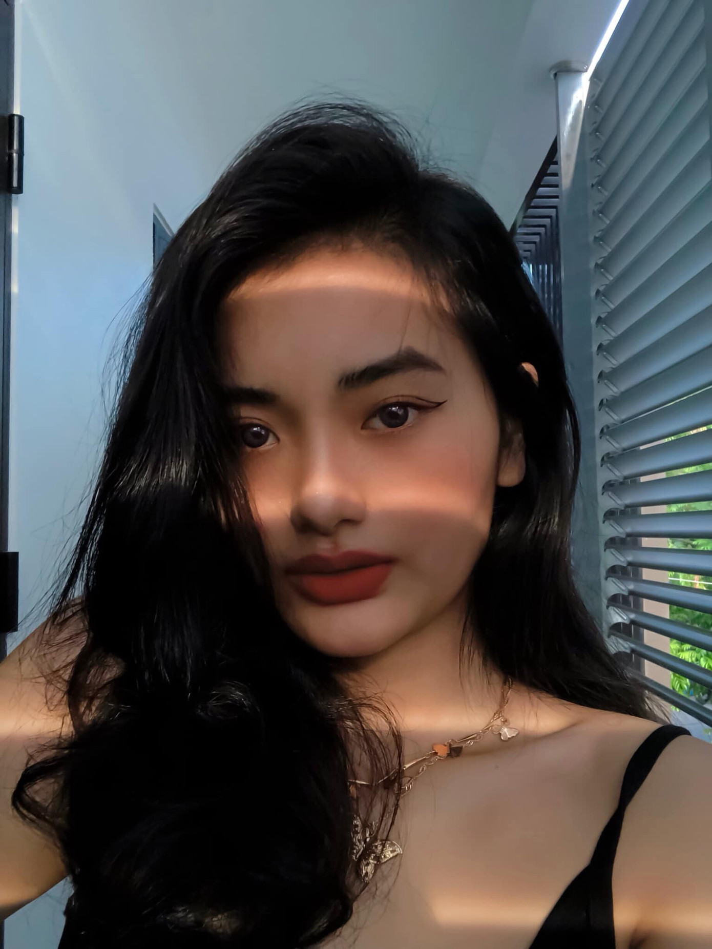 Nữ sinh viên trường Đoàn sở hữu góc nghiêng tuyệt đẹp ảnh 3