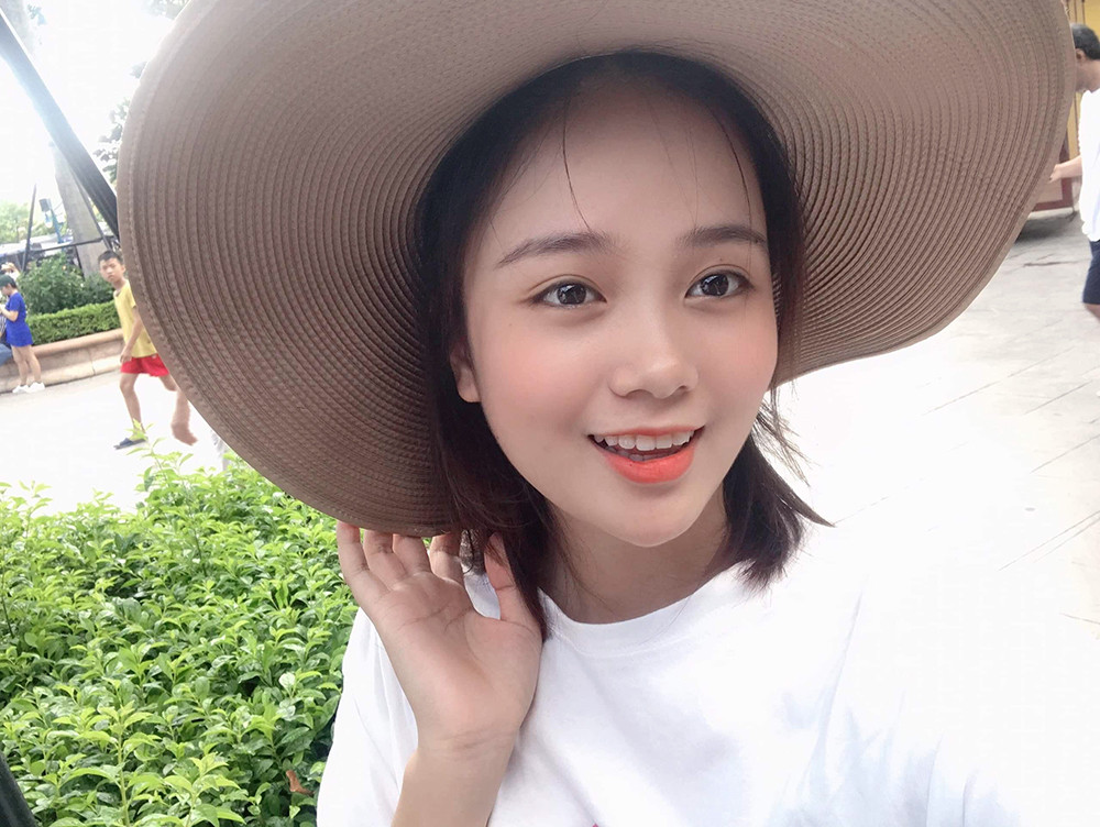 Nữ sinh viên Hàng hải được ví như “thiên thần học đường“ ảnh 2