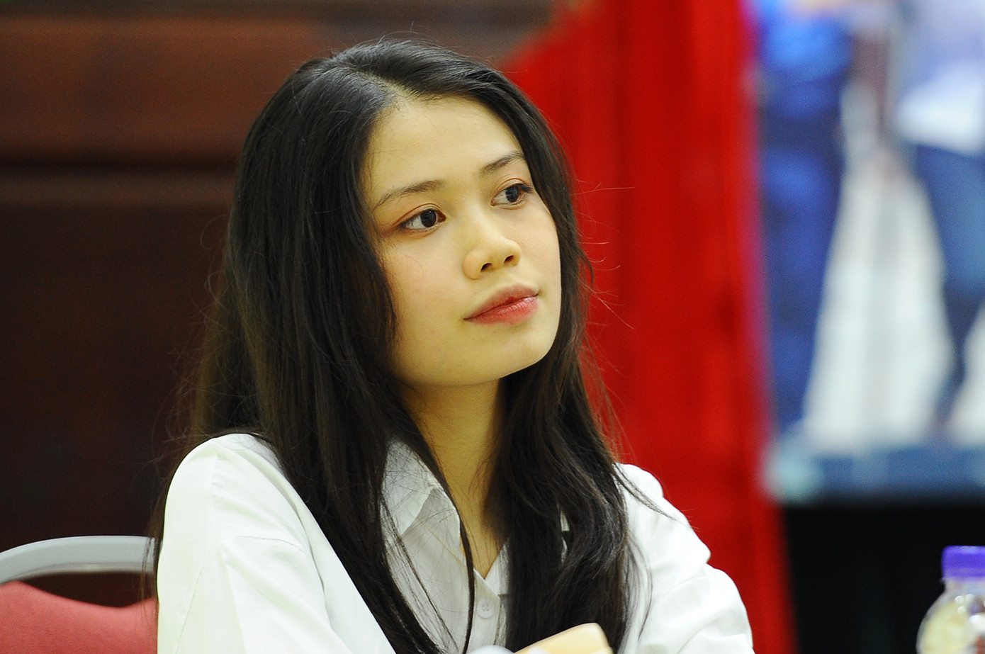 “Bí kíp” làm bài thi khối A của nữ sinh Học viện Tài chính ảnh 1