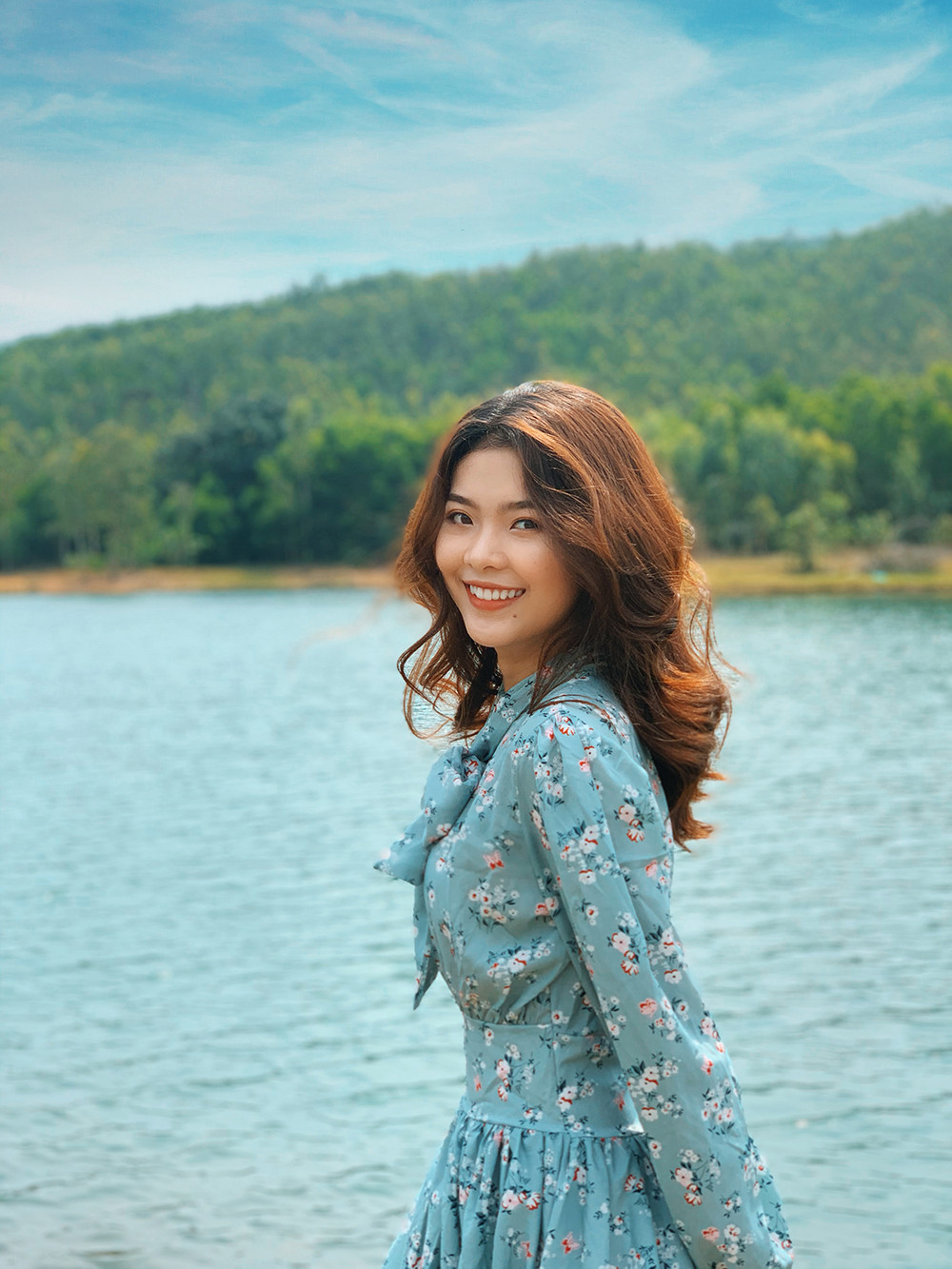 Á khôi Sinh viên sở hữu vòng eo vạn người mê ảnh 5