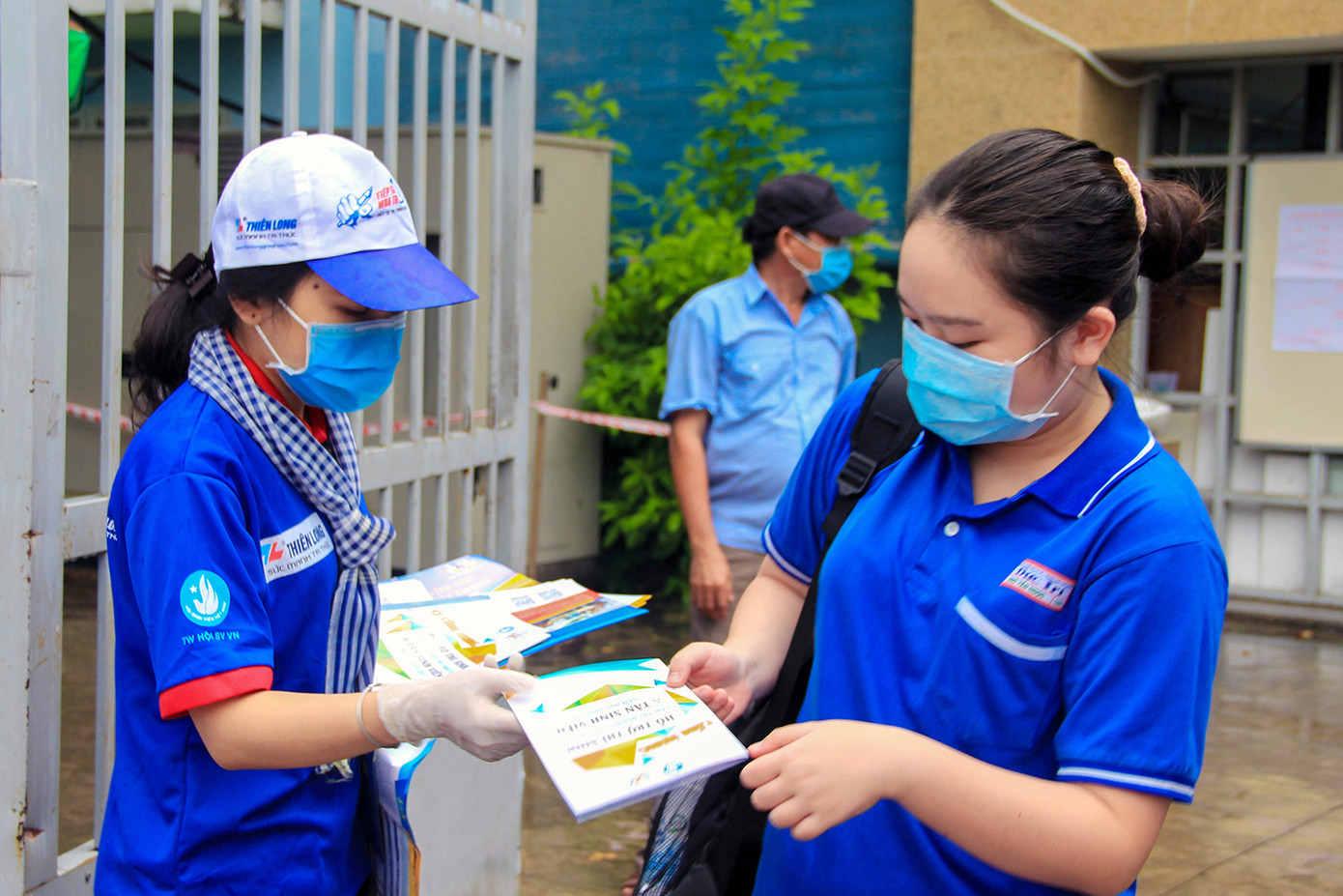 Hỗ trợ thí sinh và người nhà phù hợp khi dịch COVID-19 đang diễn biến phức tạp ảnh 8