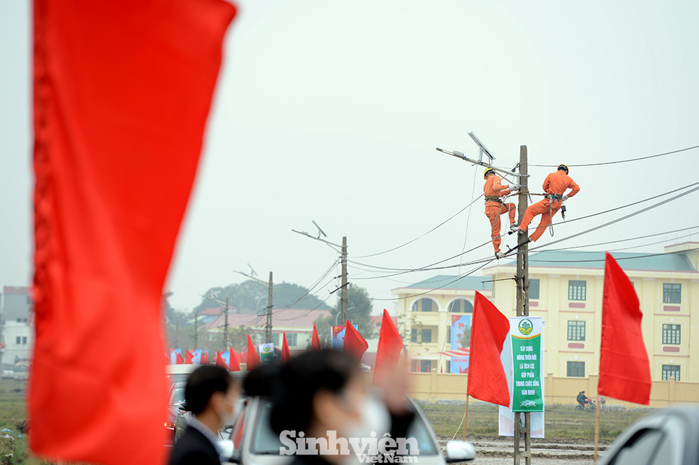 Công trình nhằm Chào mừng thành công Đại hội Đại biểu toàn quốc lần thứ XIII của Đảng và kỷ niệm 91 năm Ngày thành lập Đảng Cộng sản Việt Nam. Hàng ngàn công trình thanh niên mừng Đảng quang vinh ảnh 6