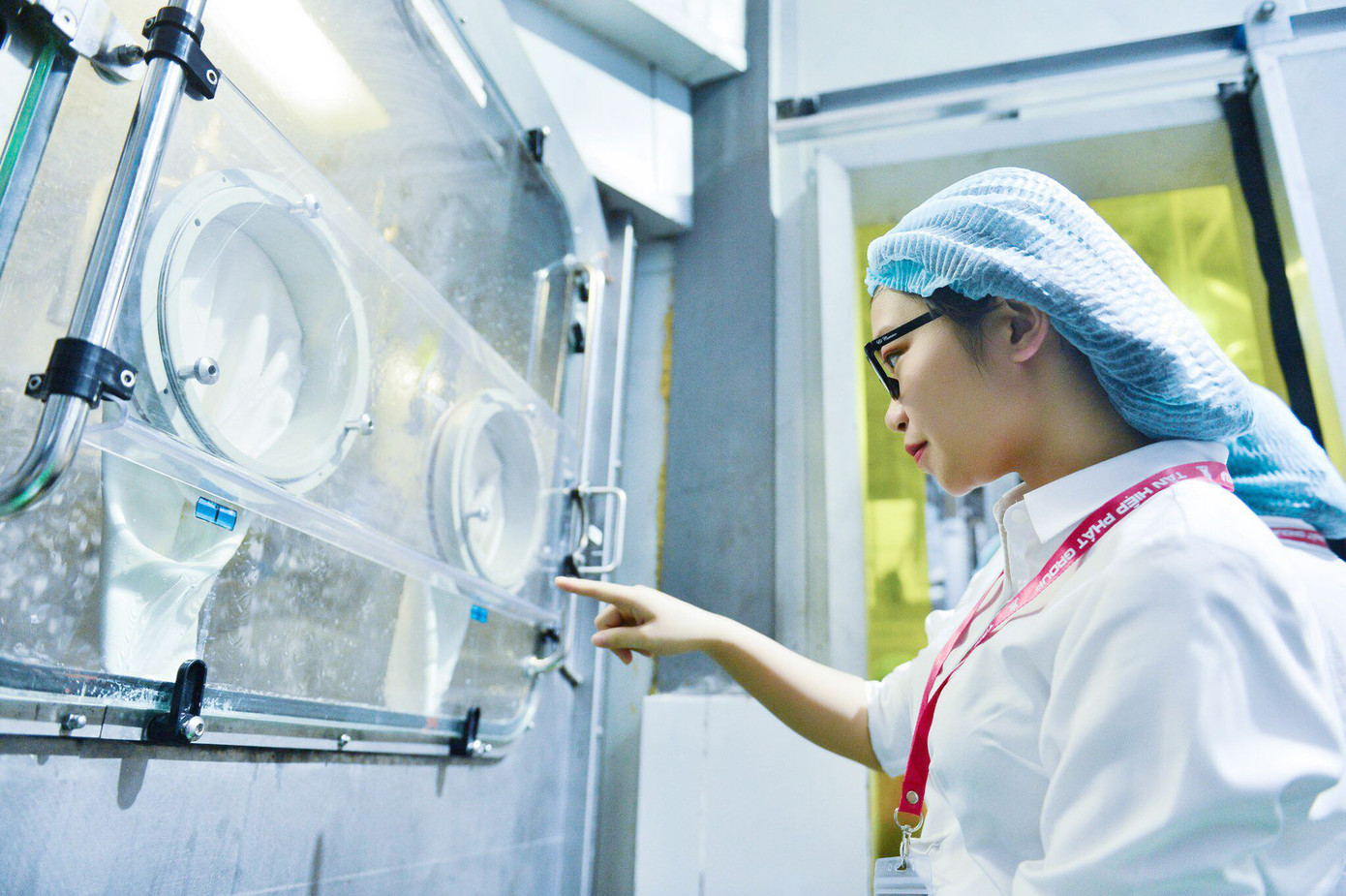 Nữ Phó Chủ tịch Hội Sinh viên đam mê nghiên cứu khoa học ảnh 3