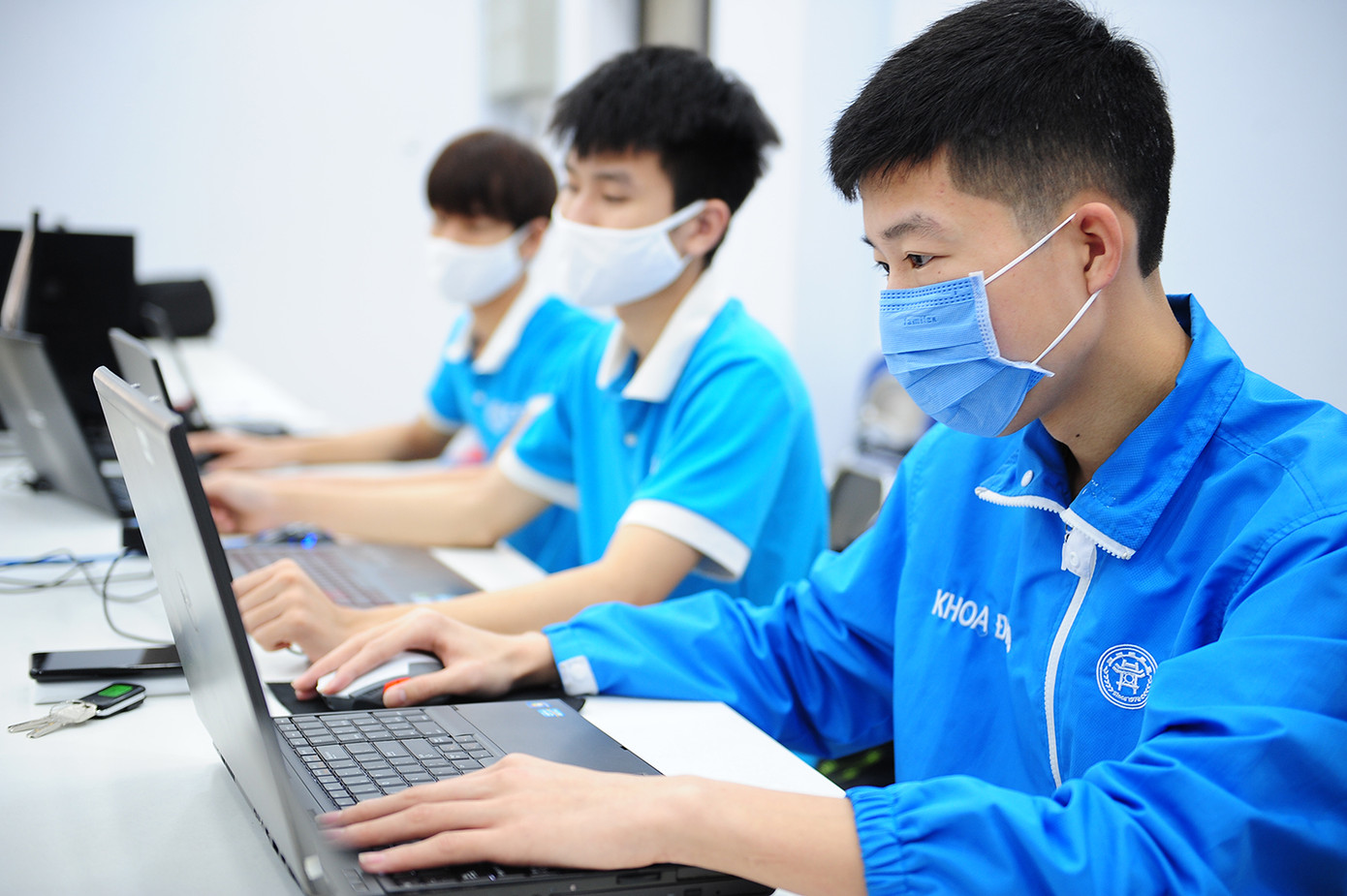 Đưa lớp học trực tuyến vào giảng dạy trong bối cảnh dịch COVID-19 ảnh 1