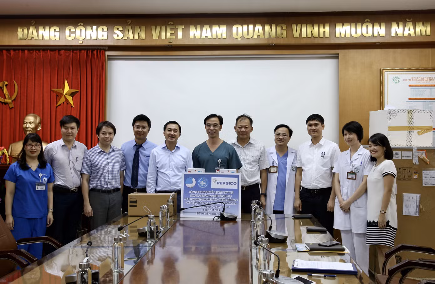 Tuổi trẻ chung tay phòng, chống dịch bệnh và phát triển kinh tế ảnh 1