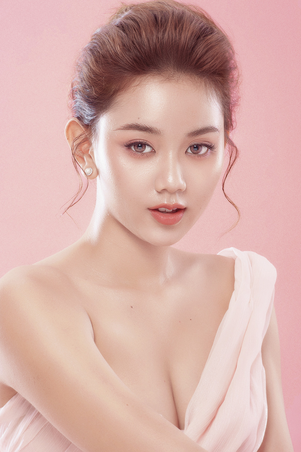 Nữ sinh Cần Thơ được coi là “bản sao” của ca sĩ Văn Mai Hương ảnh 4