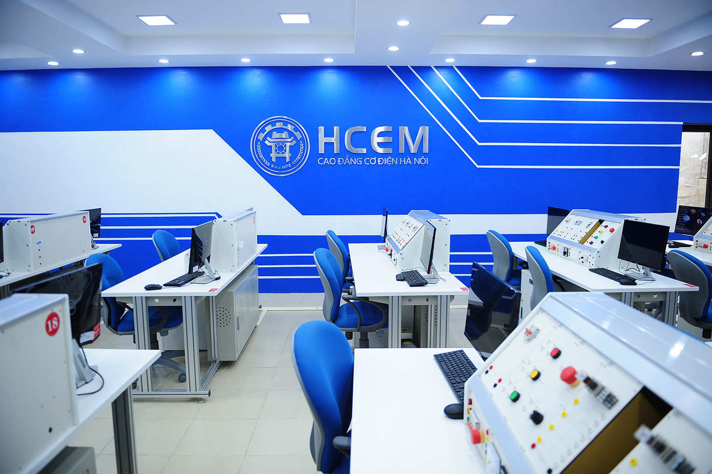 Đưa lớp học trực tuyến vào giảng dạy trong bối cảnh dịch COVID-19 ảnh 3