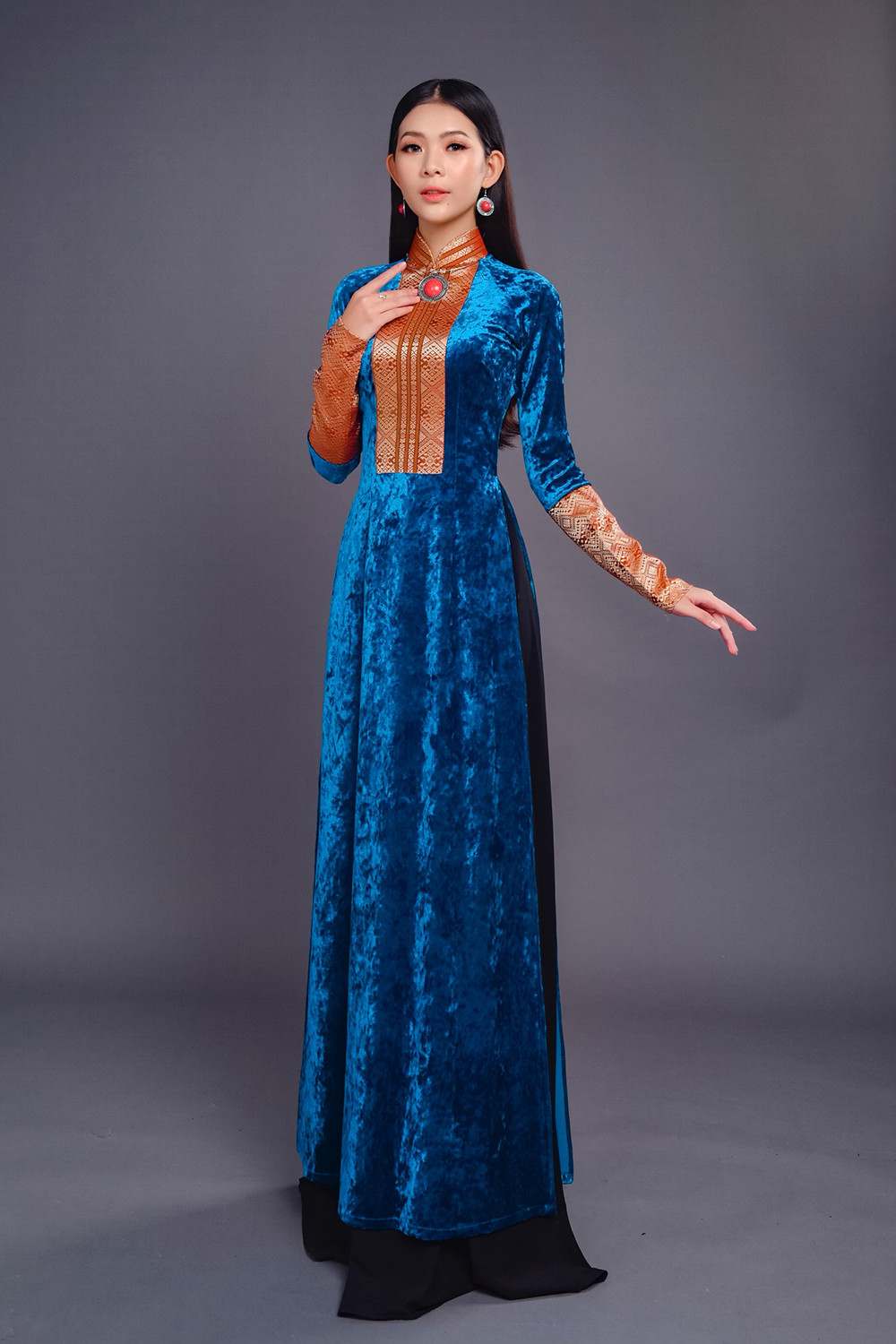 Á khôi Sinh viên sở hữu vòng eo vạn người mê ảnh 10