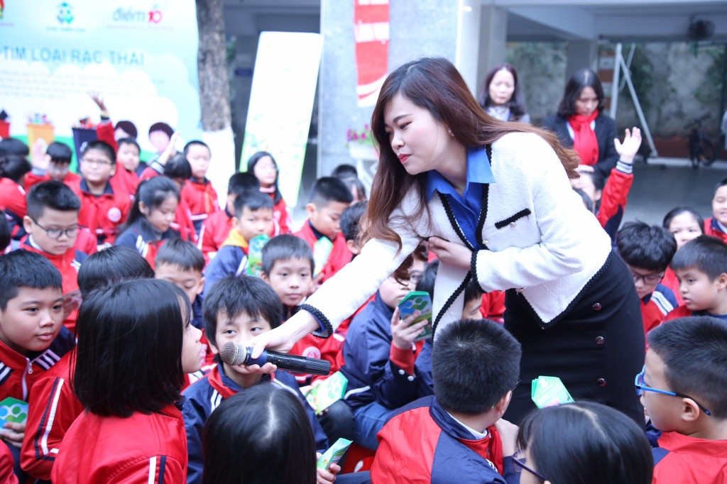 Phát động chương trình “Vì mái trường xanh” lần thứ hai ảnh 3