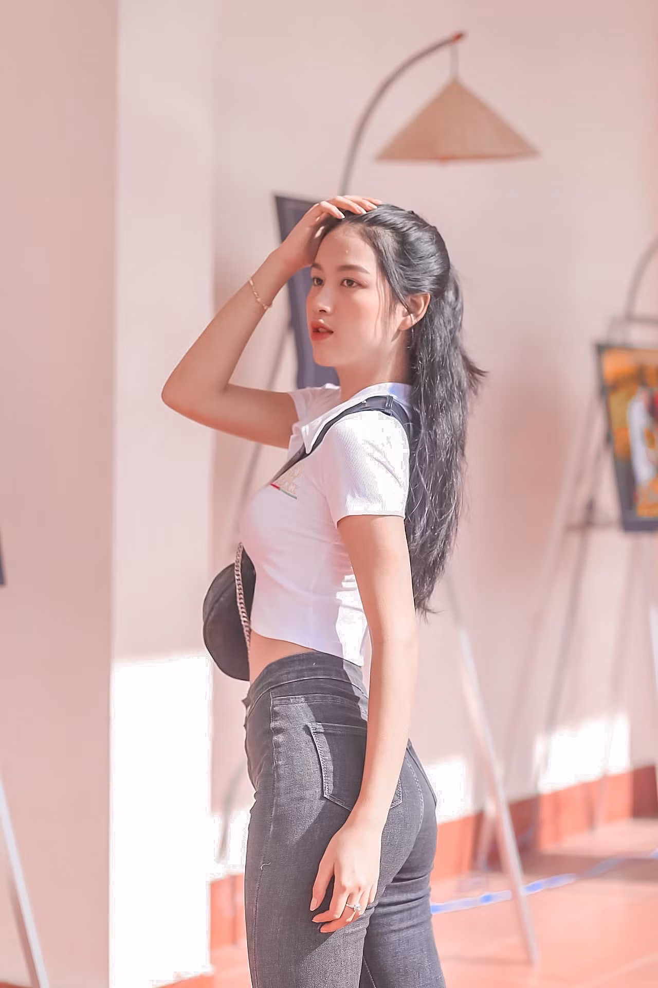 Ngắm nữ sinh viên ĐH Nam Cần Thơ diện Bikini nóng bỏng ảnh 7