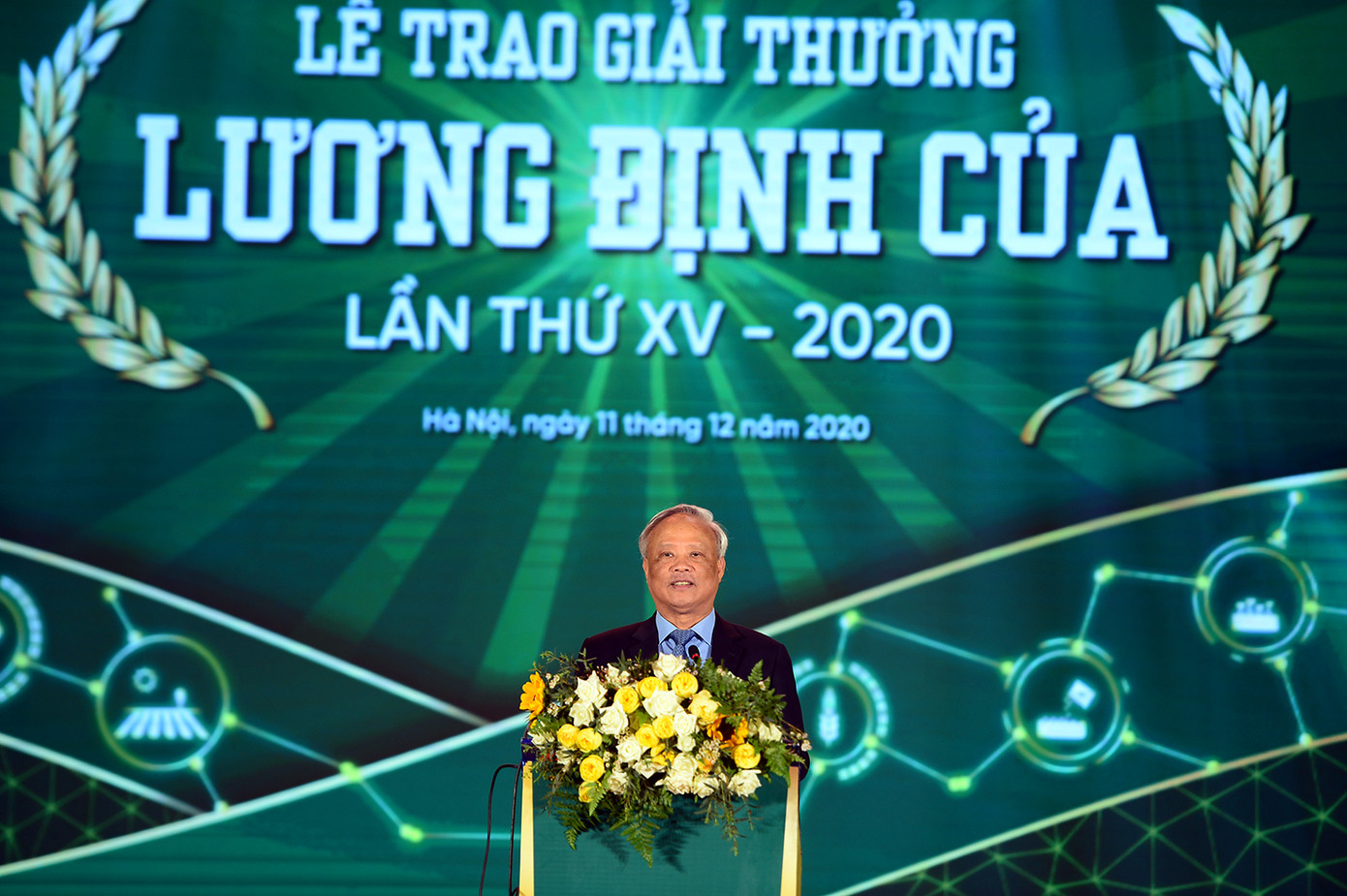 Ông Uông Chu Lưu, Ủy viên T.Ư Đảng, Phó Chủ tịch Quốc hội phát biểu tại chương trình. Vinh danh những nhà nông trẻ đạt doanh thu trên 1 tỷ đồng ảnh 4