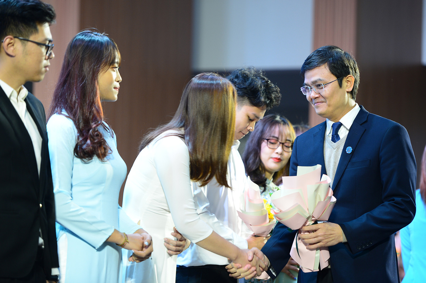 Tuyên dương những hình mẫu sinh viên Thủ đô ảnh 2