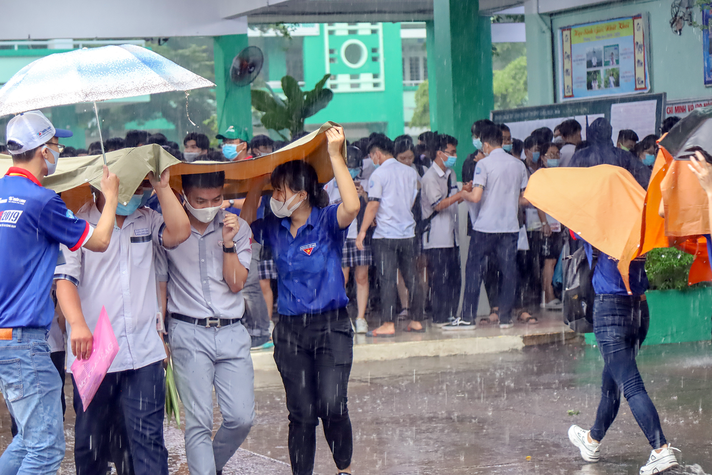 Hỗ trợ thí sinh và người nhà phù hợp khi dịch COVID-19 đang diễn biến phức tạp ảnh 5