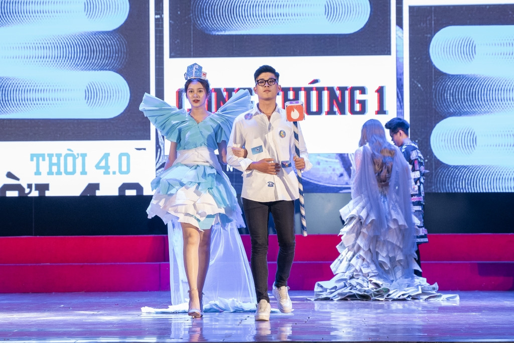 Câu chuyện âm nhạc đầy sắc màu của tân sinh viên trường Đoàn ảnh 5