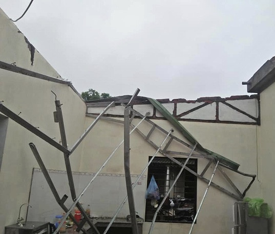 Thanh Hoá: Giông lốc quật sập mái nhà, 3 mẹ con thương vong ảnh 1