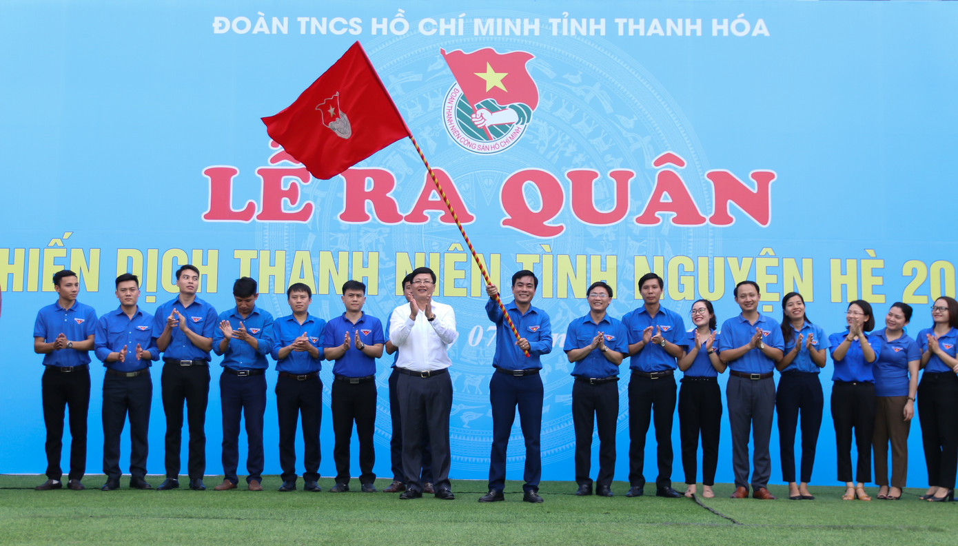 Hơn 1000 thanh niên ra quân chiến dịch tình nguyện hè 2020 ảnh 1