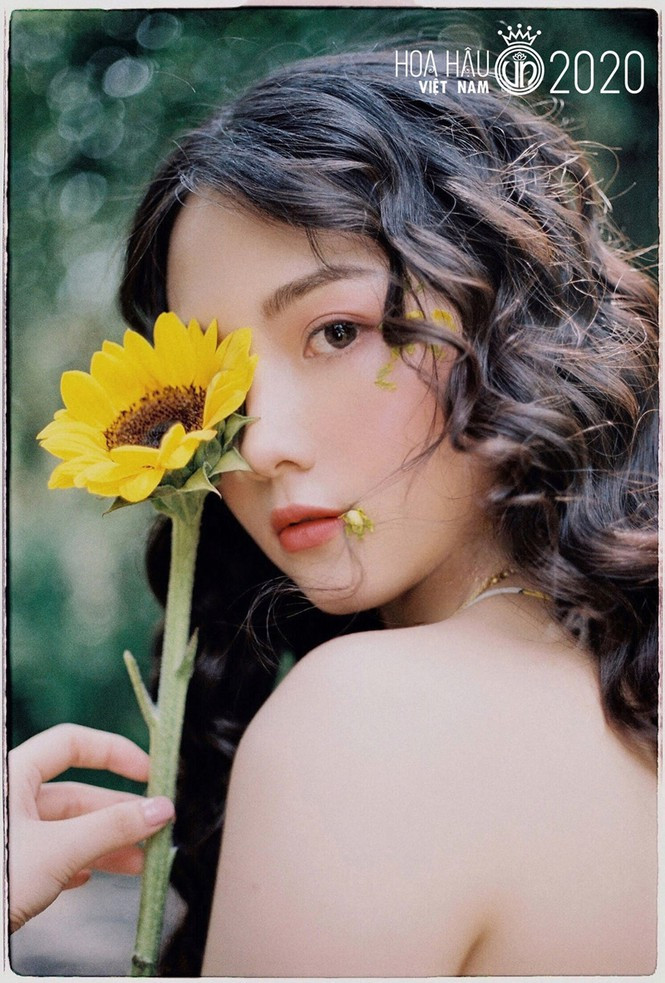 Nữ sinh được ví xinh như Tiểu Long nữ dự thi Hoa hậu Việt Nam 2020 ảnh 5