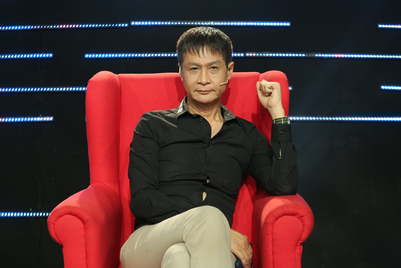 Lê Hoàng bức xúc thay cô con dâu nhiều lần định nhảy cầu thang tự tử vì stress ảnh 2