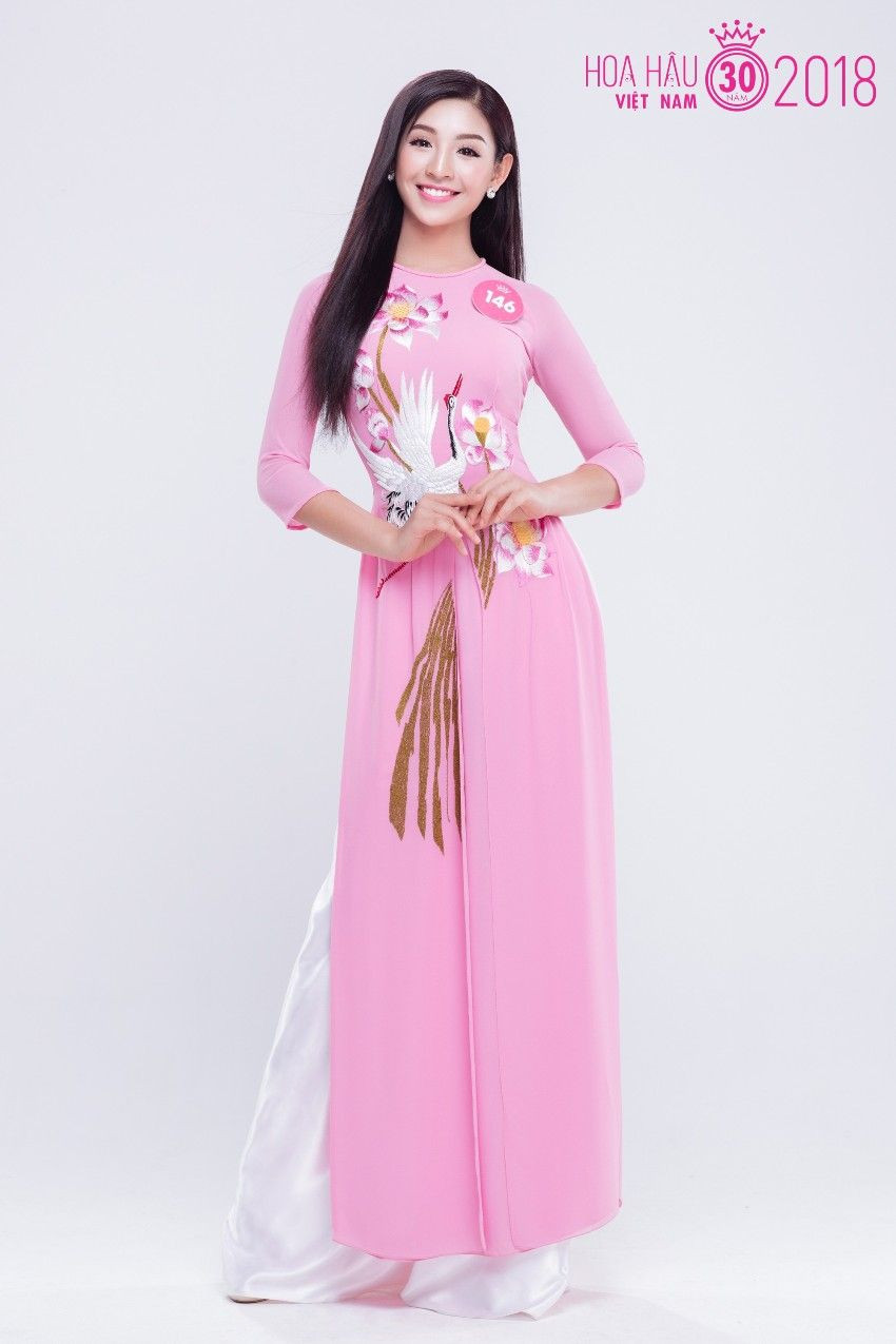 Người đẹp áo dài Lê Thanh Tú và những ấn tượng khó quên tại Hoa hậu Việt Nam ảnh 1