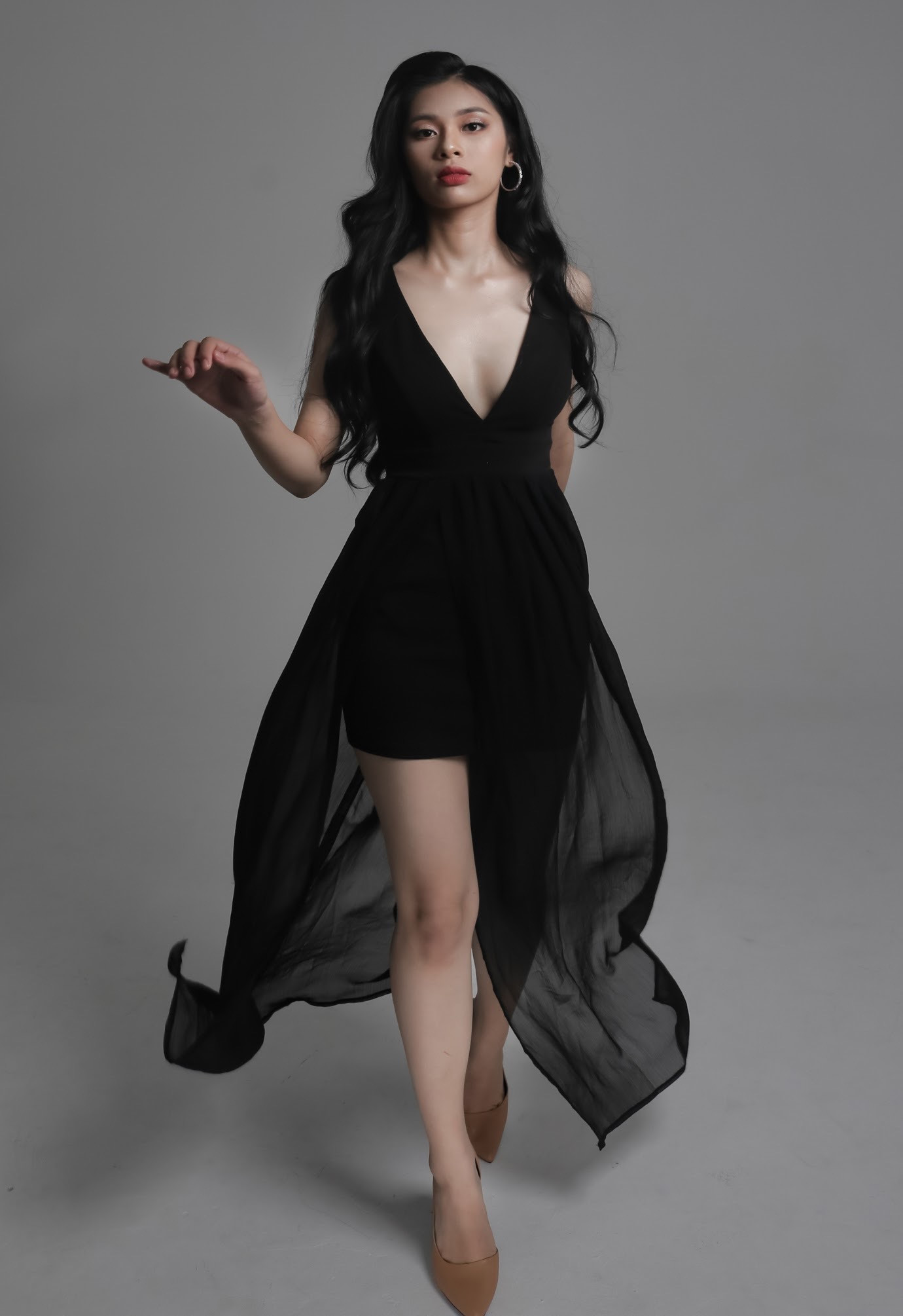 Nữ sinh xứ Nghệ ước mơ chinh phục ngôi vương Hoa hậu Việt Nam 2020 ảnh 9