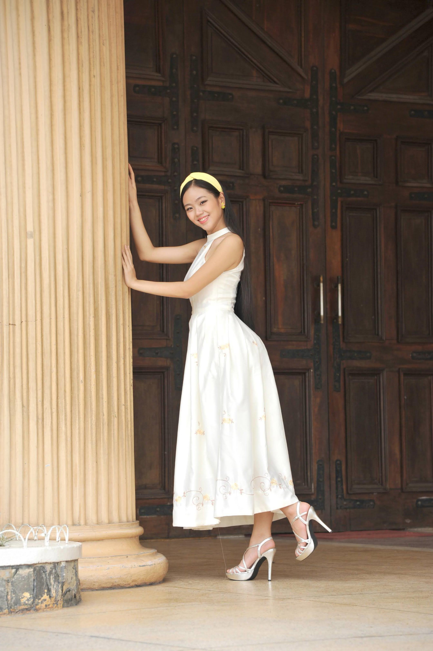 Nữ sinh Đại học Ngoại thương tiết lộ bất ngờ khi tham gia Hoa hậu Việt Nam 2020 ảnh 2