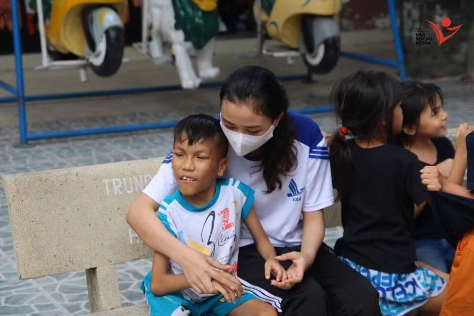 Thêm một nữ sinh Học viện Hàng không muốn chinh phục vương miện Hoa hậu Việt Nam 2020 ảnh 2