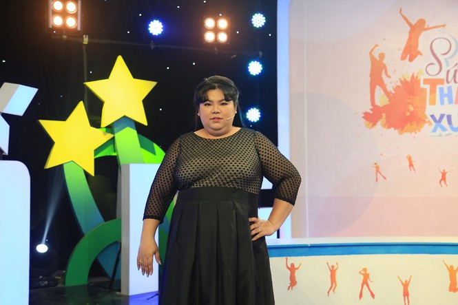 Showbiz 27/8: Diệp Lâm Anh bị nghi 'đá đểu' Hương Giang Idol ảnh 2